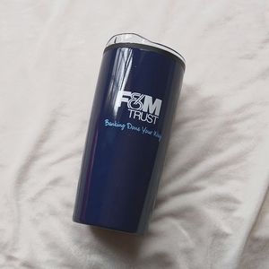 Brand new f&m trust tumbler 20oz